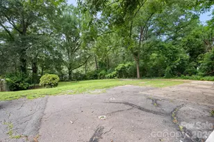 441 8th Ave Dr NW, Hickory, NC 28601 - Photo 38