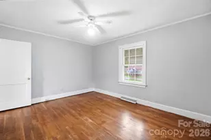 2304 McLean St, Gastonia, NC 28054 - Photo 32