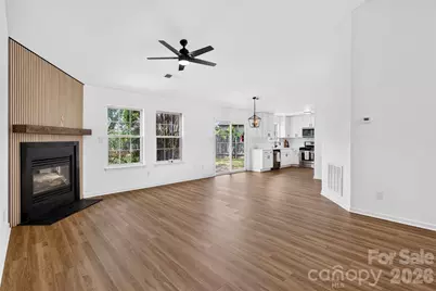 5733 Cardington Court, Charlotte, NC 28216 - Photo 4