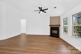 5733 Cardington Ct, Charlotte, NC 28216 - Photo 12