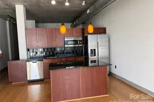 505 E 6th St, Charlotte, NC 28202 - Photo 2