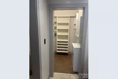 505 E 6th Street, Charlotte, NC 28202 - Photo 28