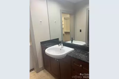 505 E 6th Street, Charlotte, NC 28202 - Photo 12