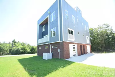 5108 Eaton Circle, Charlotte, NC 28208 - Photo 2