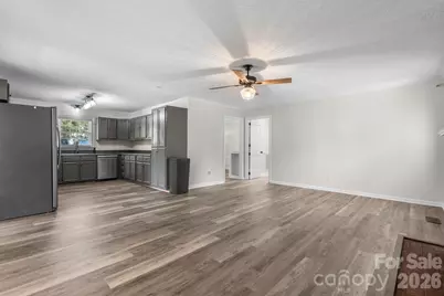 5795 Valley Field Road, Hickory, NC 28602 - Photo 10