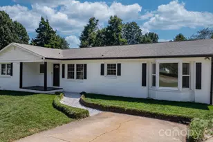 5795 Valley Field Rd, Hickory, NC 28602 - Photo 2