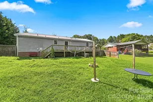 425 Heritage Farm Rd, Hickory, NC 28601 - Photo 4