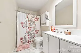425 Heritage Farm Rd, Hickory, NC 28601 - Photo 14