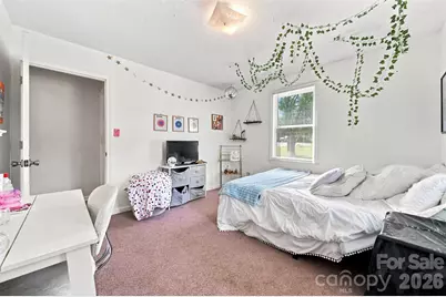 425 Heritage Farm Road, Hickory, NC 28601 - Photo 16