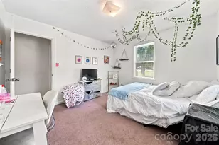 425 Heritage Farm Rd, Hickory, NC 28601 - Photo 16