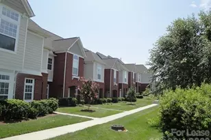 933 Central Park Cir, Davidson, NC 28036 - Photo 2