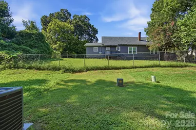 200 Young Avenue SW, Concord, NC 28025 - Photo 32