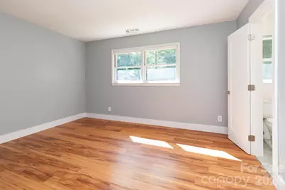 1009 Sharon Ridge Road, Fairview, NC 28730 - Photo 10