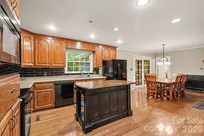 113 Brookshire Avenue, Kannapolis, NC 28083 - Photo 8