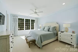 4709 Ockley Manor Ln, Charlotte, NC 28226 - Photo 32