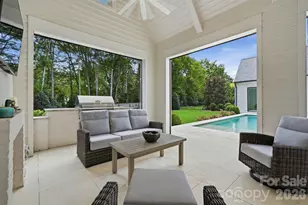 4709 Ockley Manor Ln, Charlotte, NC 28226 - Photo 38