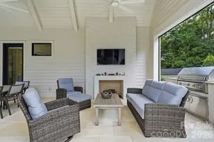 4709 Ockley Manor Ln, Charlotte, NC 28226 - Photo 36