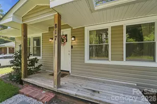 817 E Dunlap St, Lancaster, SC 29720 - Photo 4