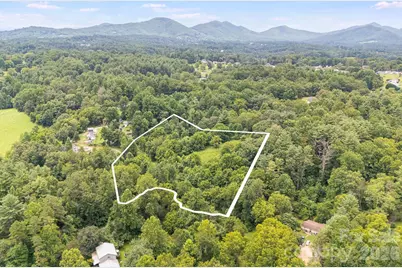 99999 Mid Court Drive, Asheville, NC 28804 - Photo 10