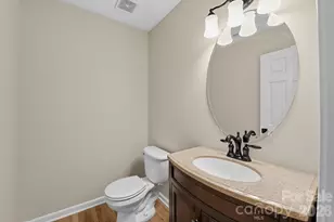 1034 Chalk Hill Ln, Charlotte, NC 28214 - Photo 24