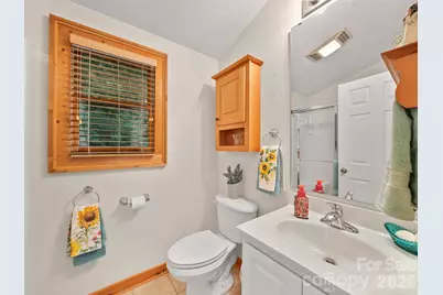 185 Blue Bird Lane, Spruce Pine, NC 28777 - Photo 18