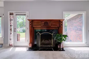2143 Peninsula Dr, Lake Wylie, SC 29710 - Photo 6