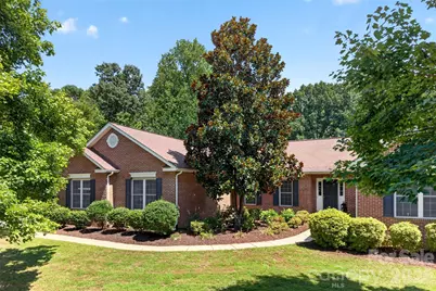 153 Folkstone Road, Mooresville, NC 28117 - Photo 2