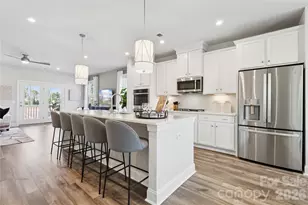 1422 Towns Valley, Fort Mill, SC 29708 - Photo 14