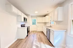2717 O'Hara Dr, Charlotte, NC 28273 - Photo 2