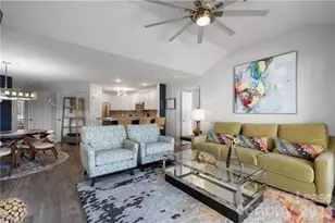 18015 Kings Point Dr, Cornelius, NC 28031 - Photo 8