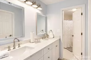 18015 Kings Point Dr, Cornelius, NC 28031 - Photo 18