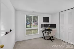 1623 Van Dyke Dr, Charlotte, NC 28213 - Photo 16