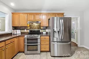 416 Ambrose Ln, Monroe, NC 28110 - Photo 8