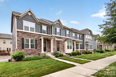 2017 Birchside Drive, Charlotte, NC 28205 - Photo 2
