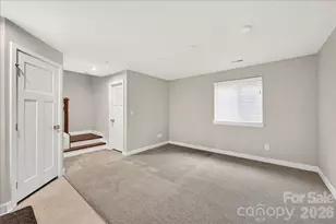 2017 Birchside Dr, Charlotte, NC 28205 - Photo 26