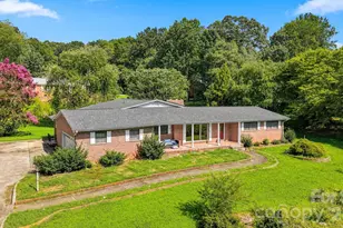 324 Northwood Park, Taylorsville, NC 28681 - Photo 2