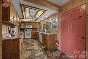 630 Smokey Vista Dr, Bryson City, NC 28713 - Photo 8