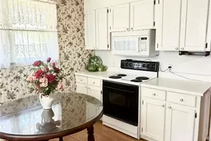 36 Holly St, Great Falls, SC 29055 - Photo 12
