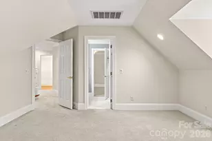 5604 Challis View Ln, Charlotte, NC 28226 - Photo 32