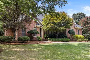 5604 Challis View Ln, Charlotte, NC 28226 - Photo 2