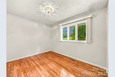 175 Robinhood Road, Asheville, NC 28804 - Photo 32