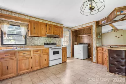 2660 Barrier Loop, Morganton, NC 28655 - Photo 10