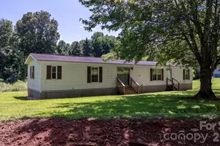 2660 Barrier Loop, Morganton, NC 28655 - Photo 2