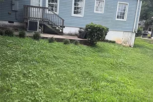 1009 Woodside Ave, Charlotte, NC 28205 - Photo 2
