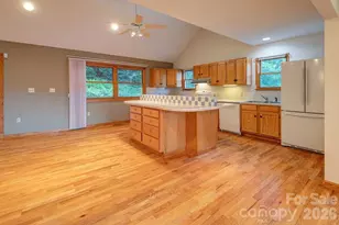 94 Marcellina Dr, Fairview, NC 28730 - Photo 12