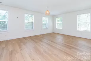 881 Burney Mountain Rd, Fletcher, NC 28732 - Photo 6