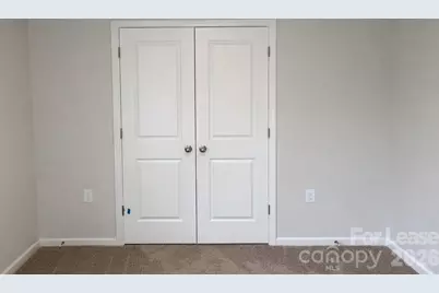 2020 Transatlantic Avenue, Charlotte, NC 28215 - Photo 16