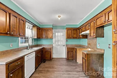 2116 Deepwood Court, Gastonia, NC 28054 - Photo 10