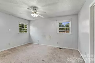 2116 Deepwood Ct, Gastonia, NC 28054 - Photo 14