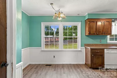 2116 Deepwood Court, Gastonia, NC 28054 - Photo 8